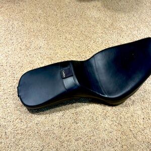 2005 Corbin genuine leather motorcycle seat